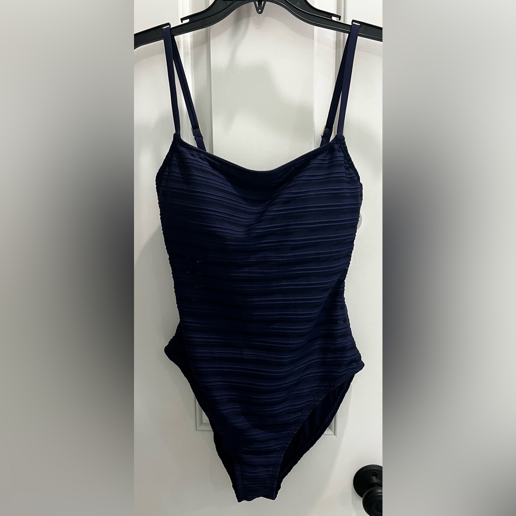 Nwt La Blanca Navy Women’s One Piece Size 8